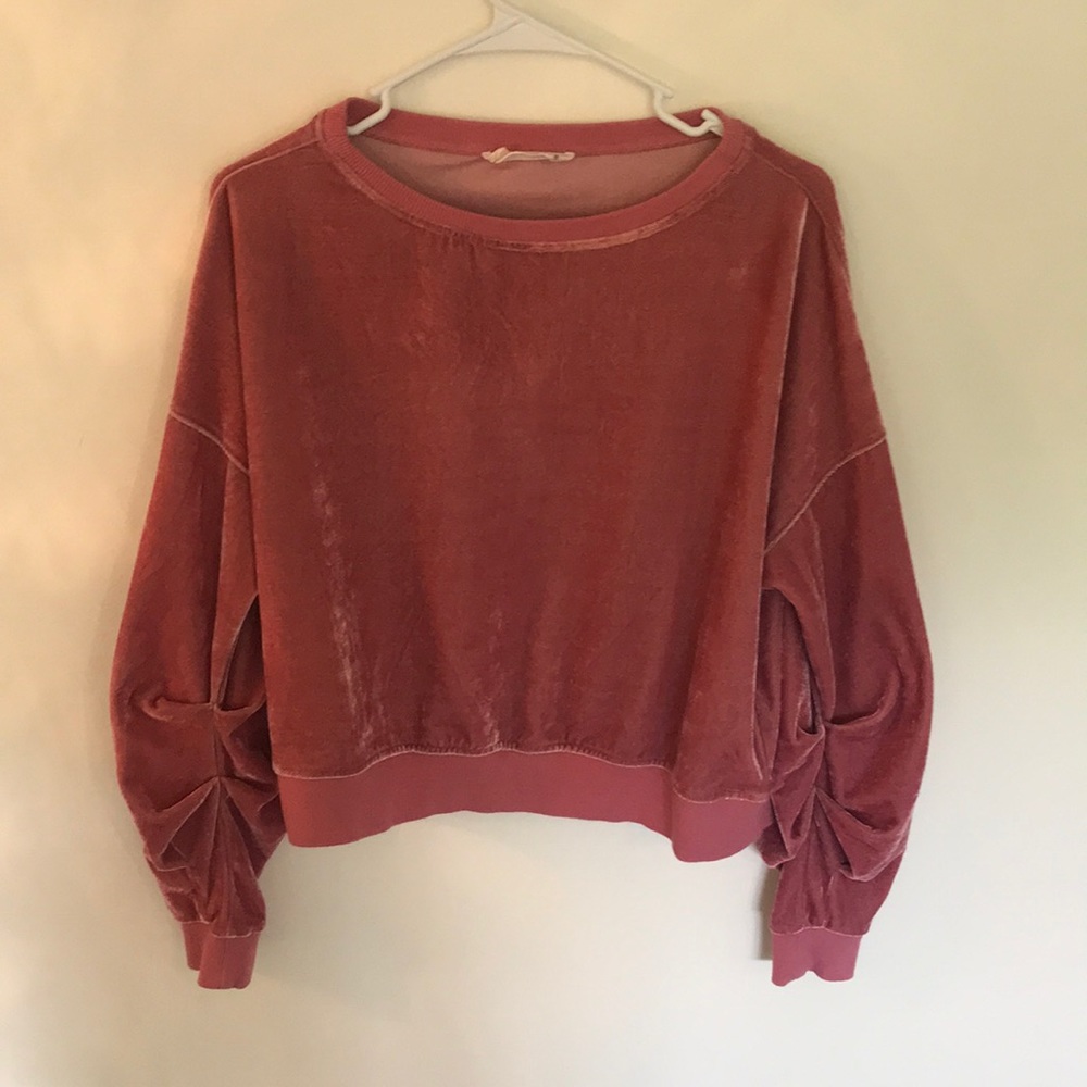 Molly green velvet pullover